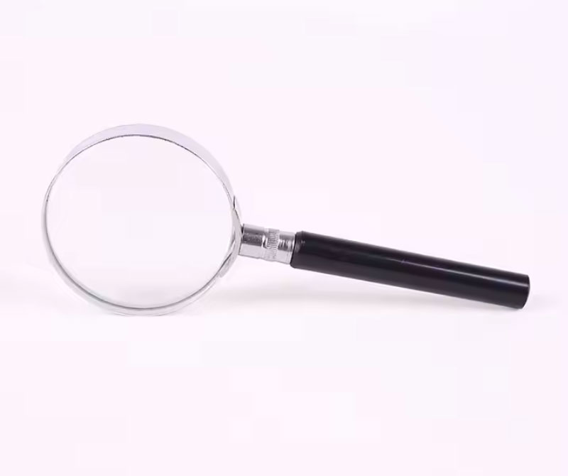 Magnifying Glass with Light and Stand
