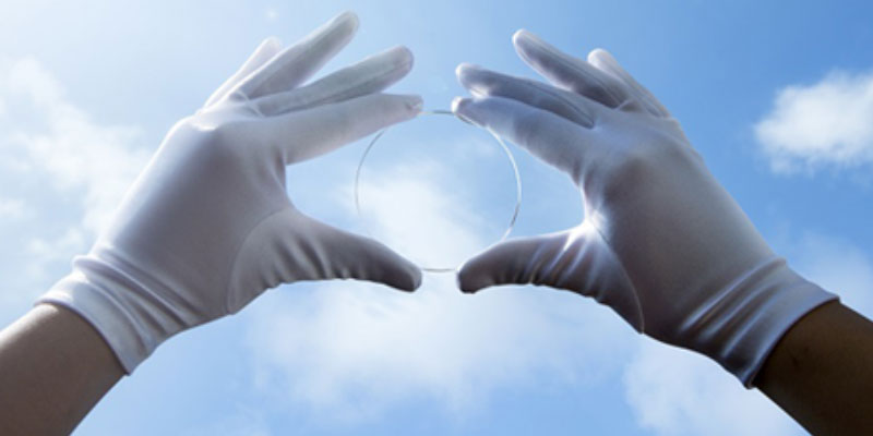 Photochromic lenses Photochromic lenses