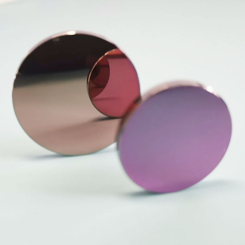 Reflective Glasses On The Radio